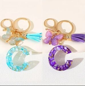 NEW! Resin Letter "C" Initial Keychain/Bag 🎒 Charm w/ 🦋 & Tassel 🎁 🎄